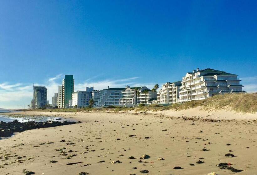 فندق False Bay Inn