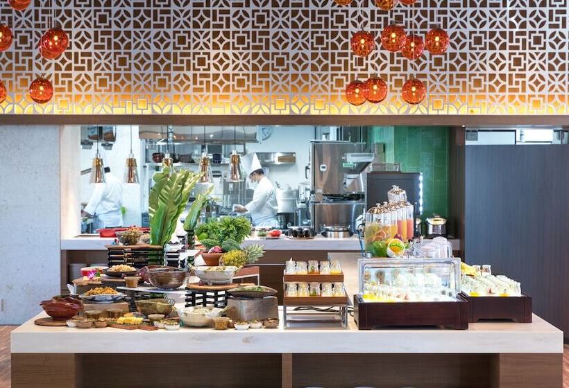 Отель Hewitt Resort Naha