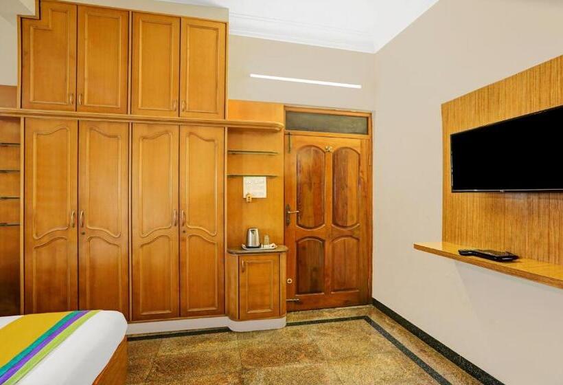 Itsy Hotels Anurag Inn