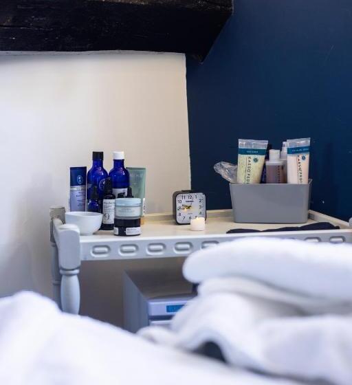 ホテル Karma Salford Hall