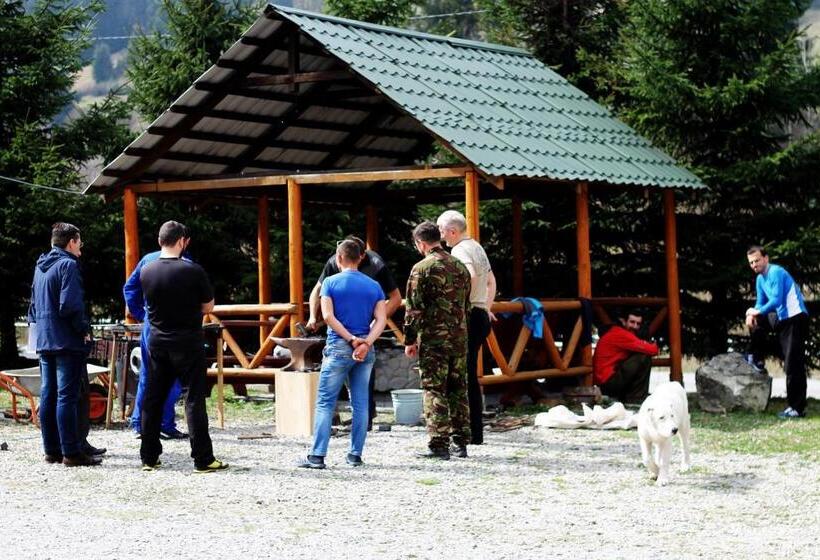 فندق Khatky Ruslany