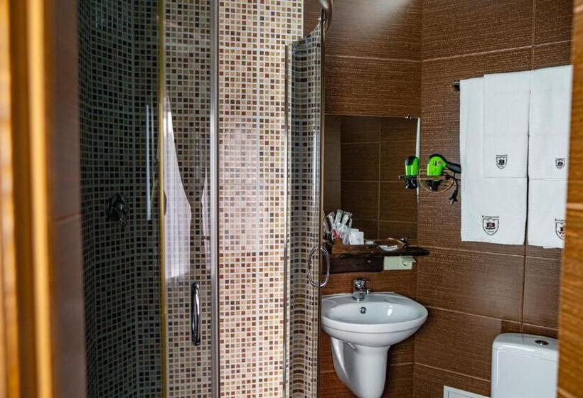 هتل Kodatskiy Kosh