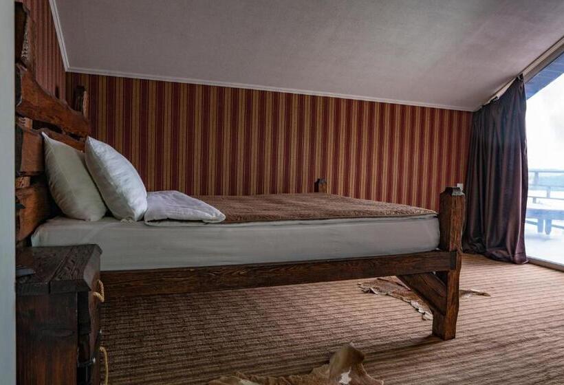 هتل Kodatskiy Kosh