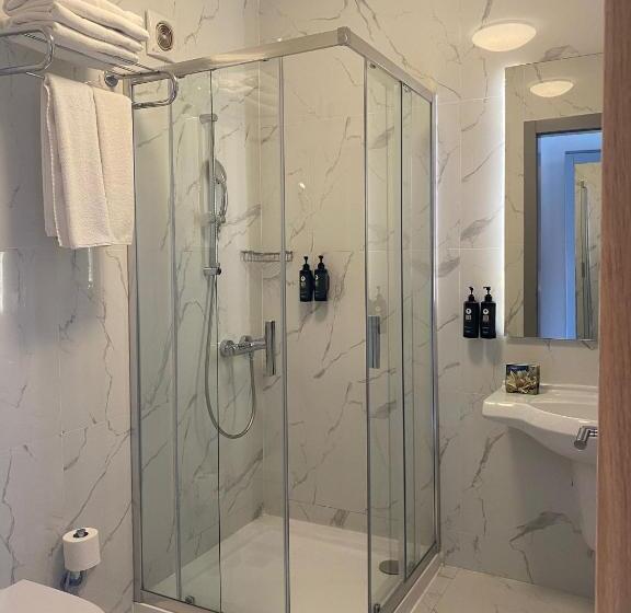 Отель La Quinta By Wyndham Bodrum