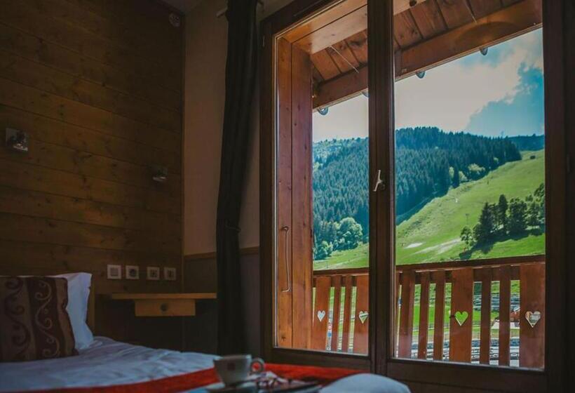 Отель Les Grangettes