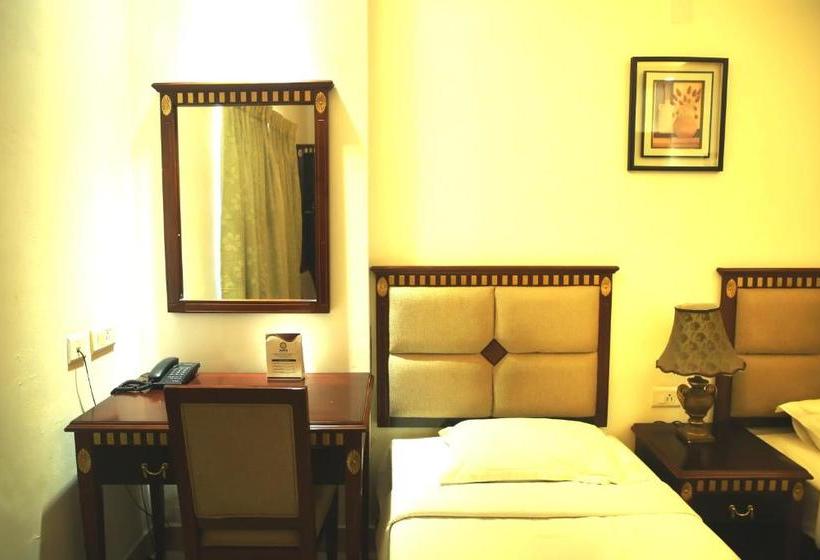 فندق Maps Residency