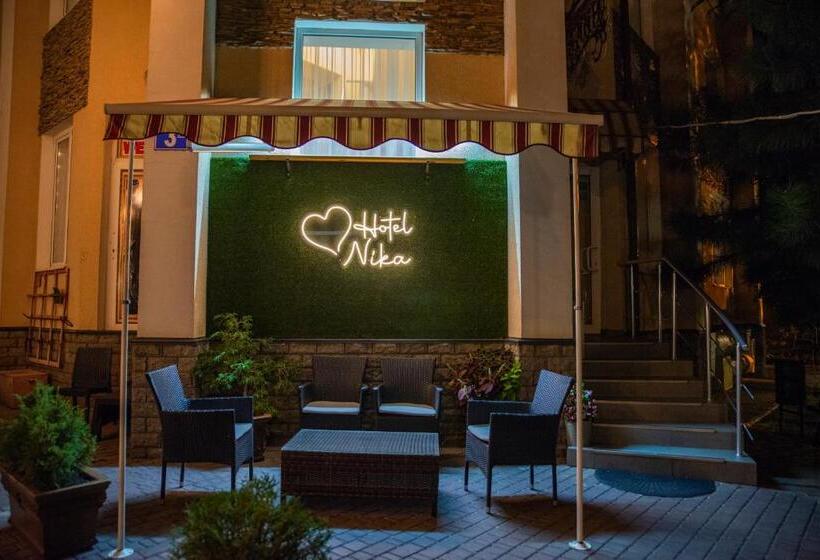 هتل Nika