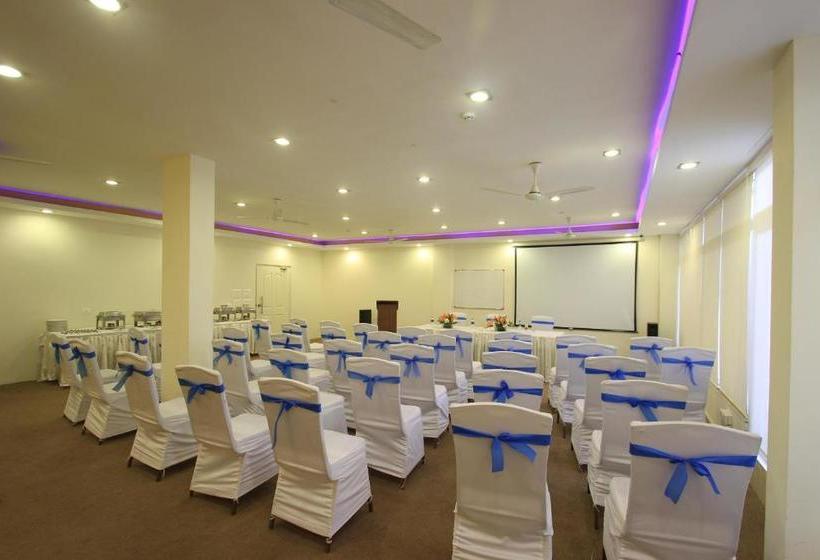 Отель Orchid Square