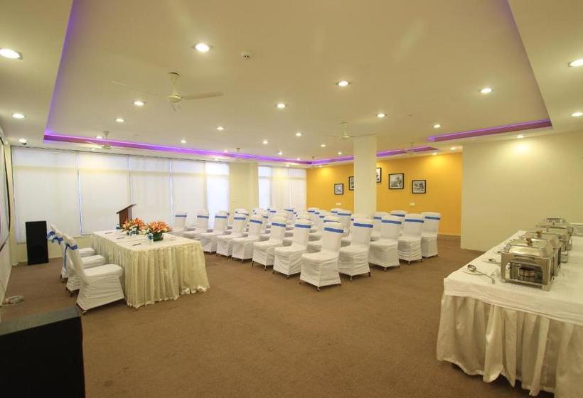 Отель Orchid Square