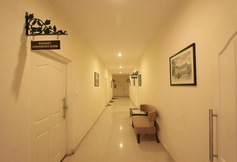 Отель Orchid Square