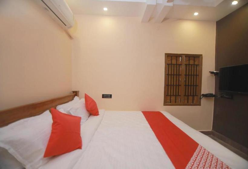 Отель Oyo 35618 Grace Residency