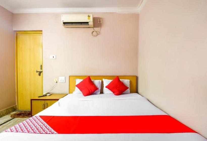 Отель Oyo 43488 The Coral