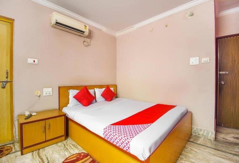 Отель Oyo 43488 The Coral