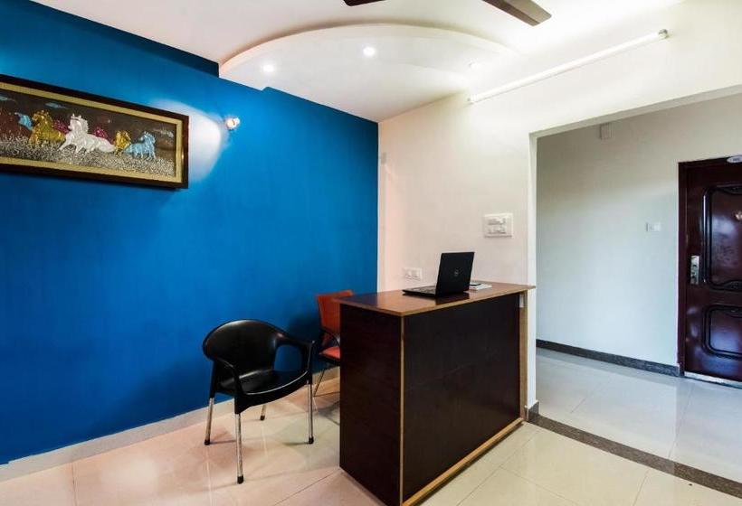 ホテル Oyo 47366  Cocanada Inn