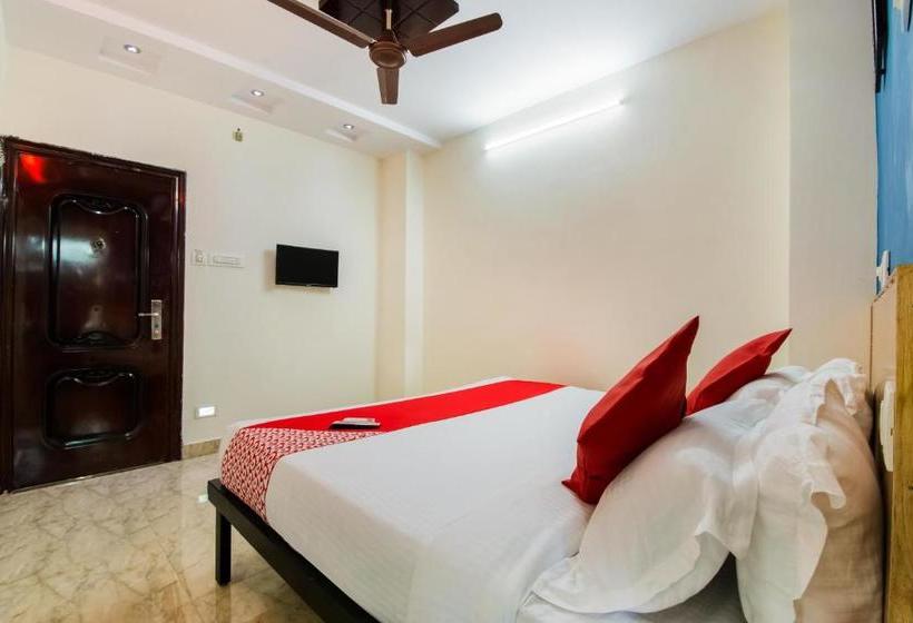 ホテル Oyo 47366  Cocanada Inn