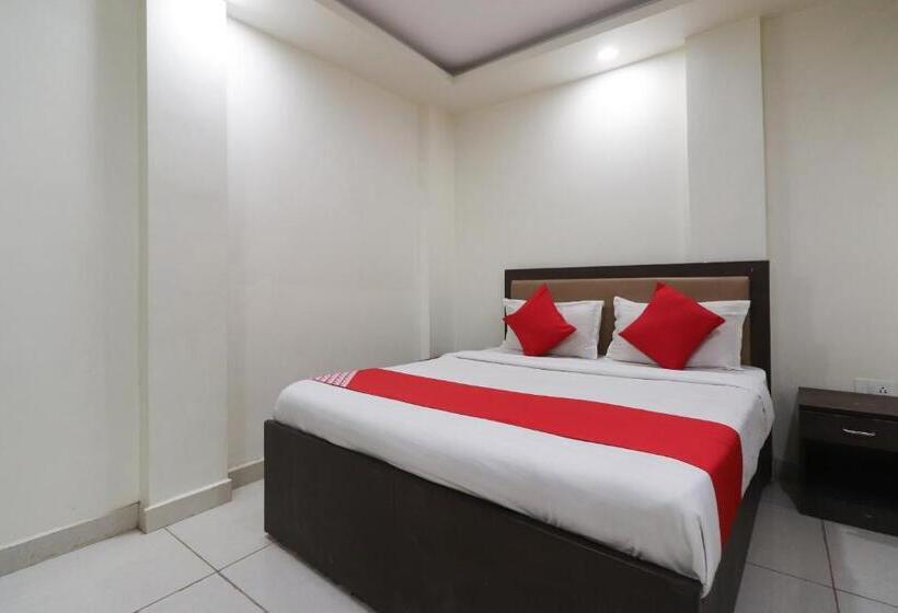 ホテル O Royal Plaza