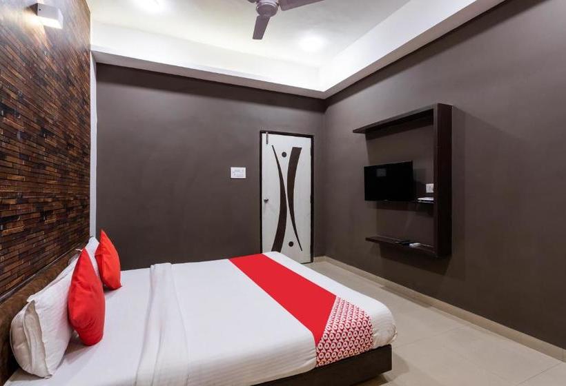 فندق Oyo 71116  Kanchan Palace