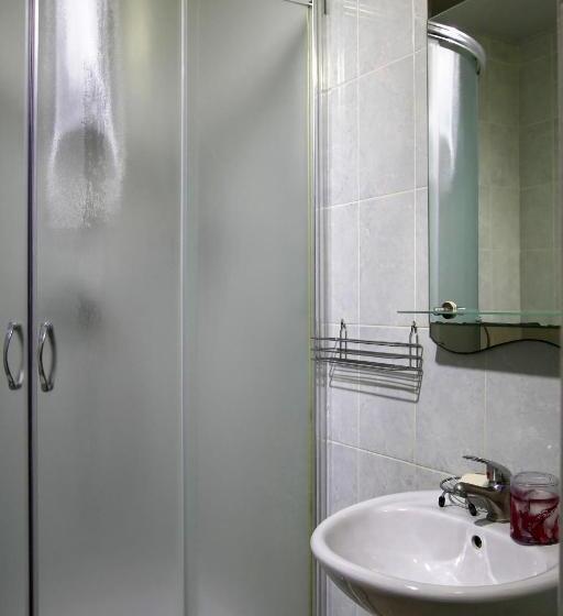 هتل Perlyna Podillyа