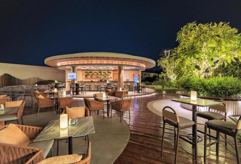 هتل Oakwood Ha Long