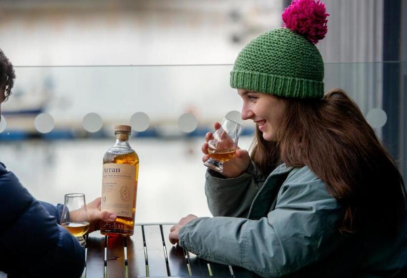 酒店 The Salt Lodge