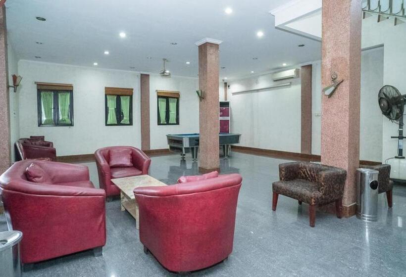 酒店 Transit Nusa Indah Redpartner