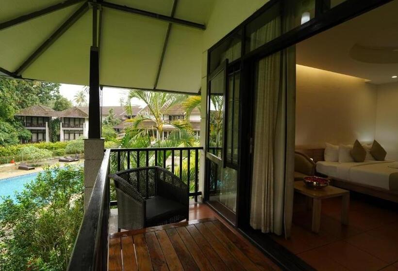 호텔 Whispering Waters