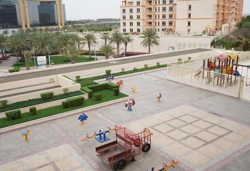 Marina Two Apartment 201 With Direct Sea View