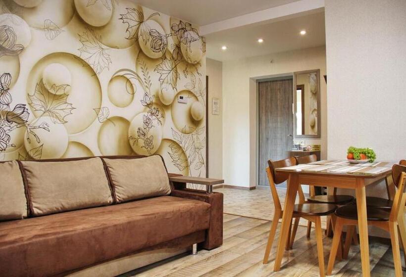 Molex Apartments 3