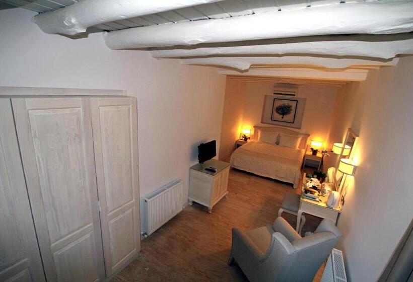 Oliviera Private Island Hotel   Kalem Island