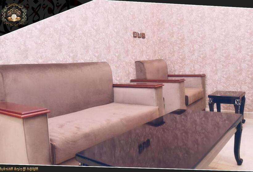 Pearl Palace Hotel Suits