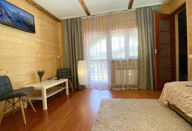 Pensionat чотири сезони