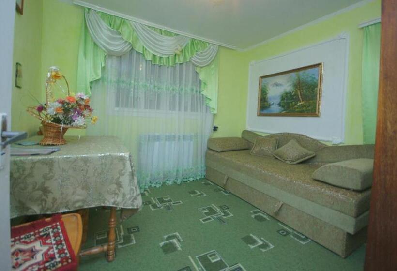 پانسیون аня рома