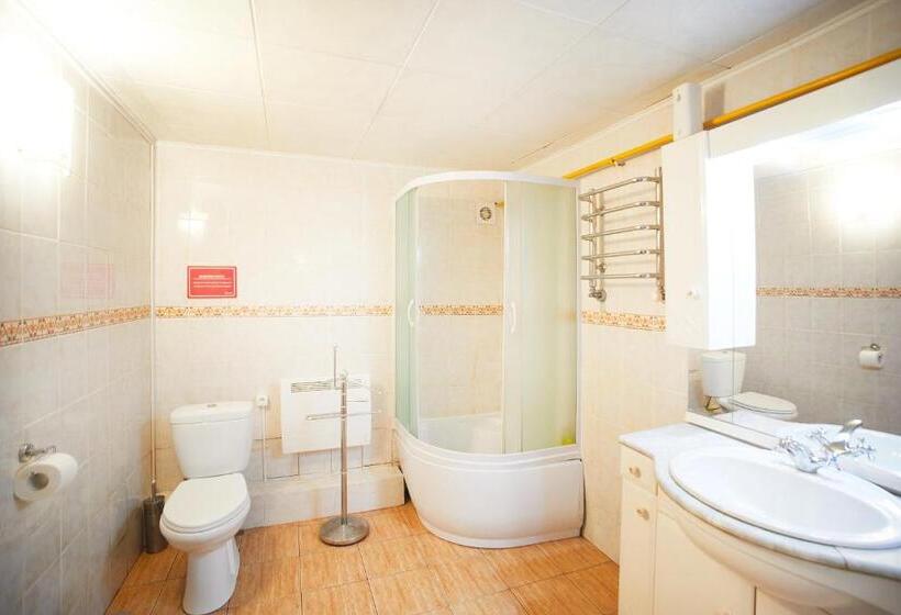 پانسیون 12 місяців травень