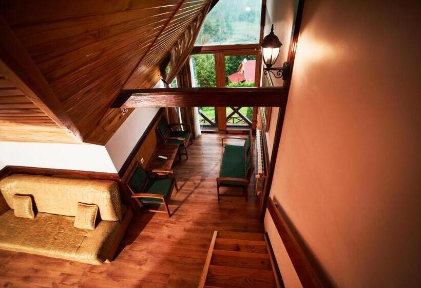 پانسیون 12 місяців травень