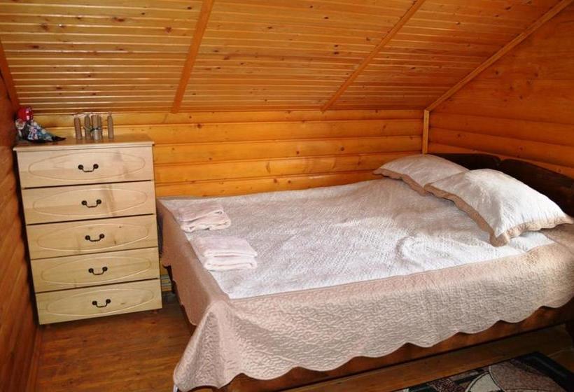 بنسيون Guest House U Stasuka