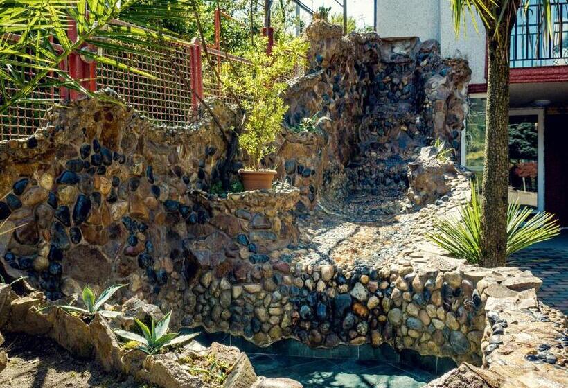 پانسیون Irakli Guest House