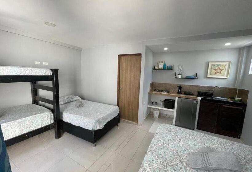 پانسیون Sarah S Place San Andres