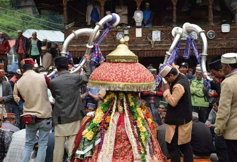 منتجع Kudrat   A Boutique Homestay  Tirthan Valley