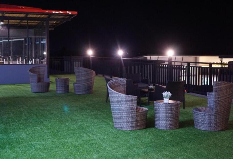 S.s.hotel Nangrong