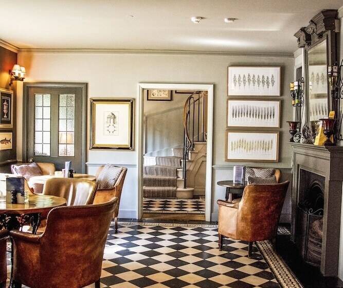 ユースホステル The Old Mill