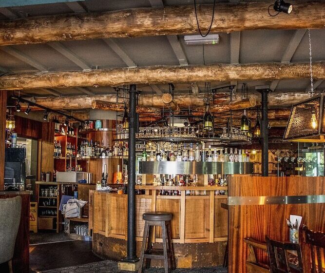 ユースホステル The Old Mill