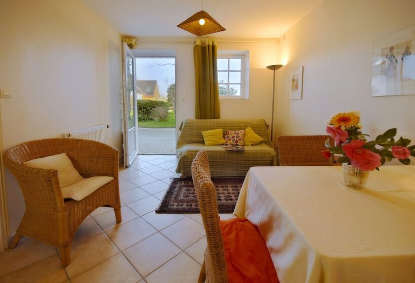 مبيت وإفطار Ferme De Kereven