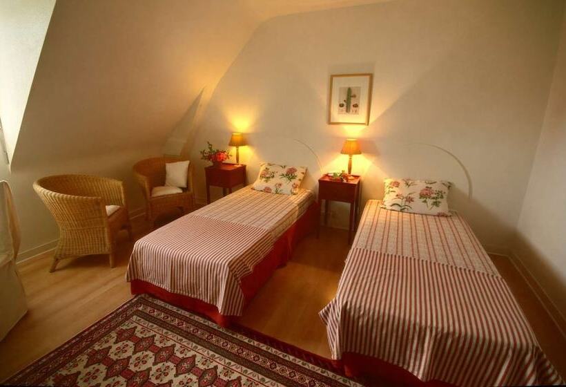 مبيت وإفطار Ferme De Kereven