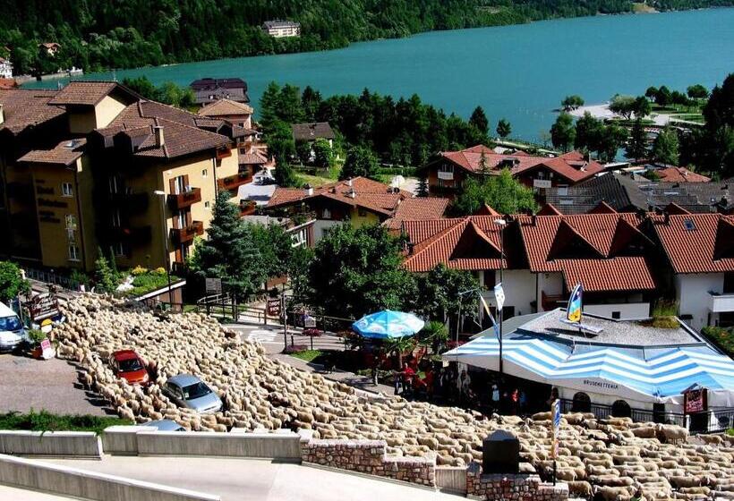 فندق Albergo Stella Alpina