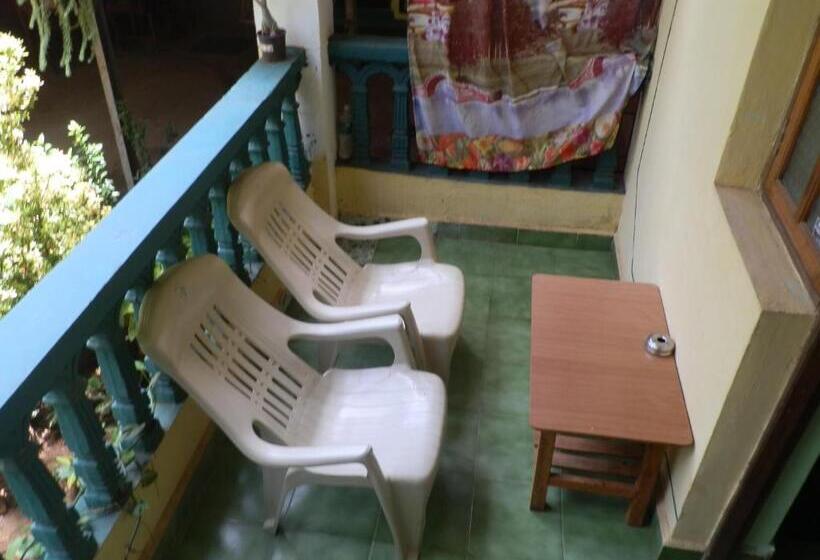 Pensão Babush Ocean Star