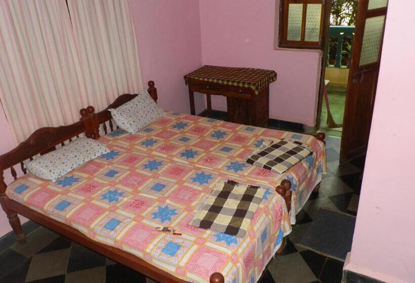 Pensão Babush Ocean Star