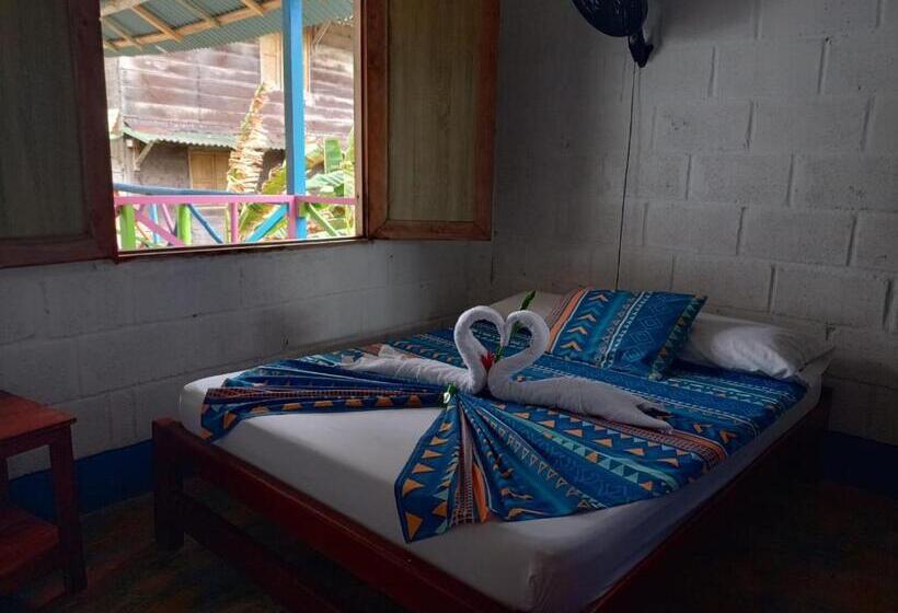 פנסיון Casa Hostal Playa Coral