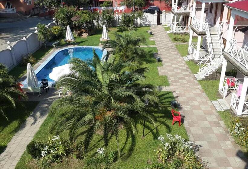 پانسیون Guest House Nia