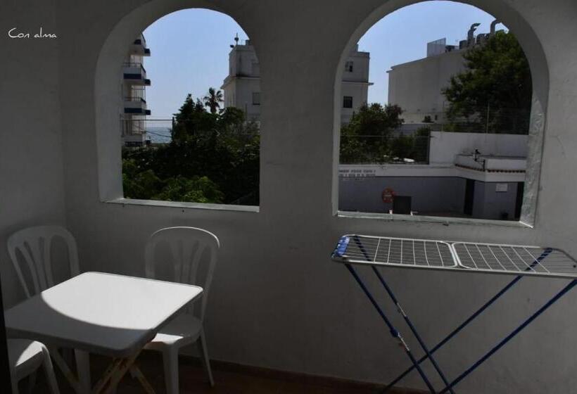 بنسيون Hostal Costa De La Luz