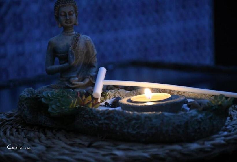 بنسيون Hostal Costa De La Luz